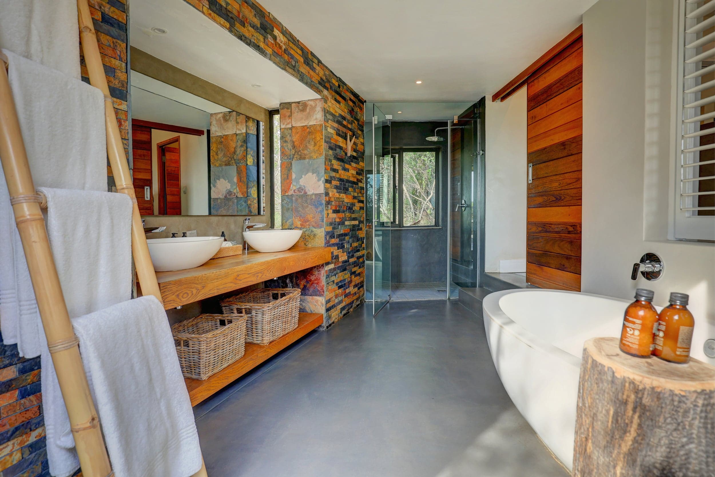 Sunset Ridge Luxury Suite 5