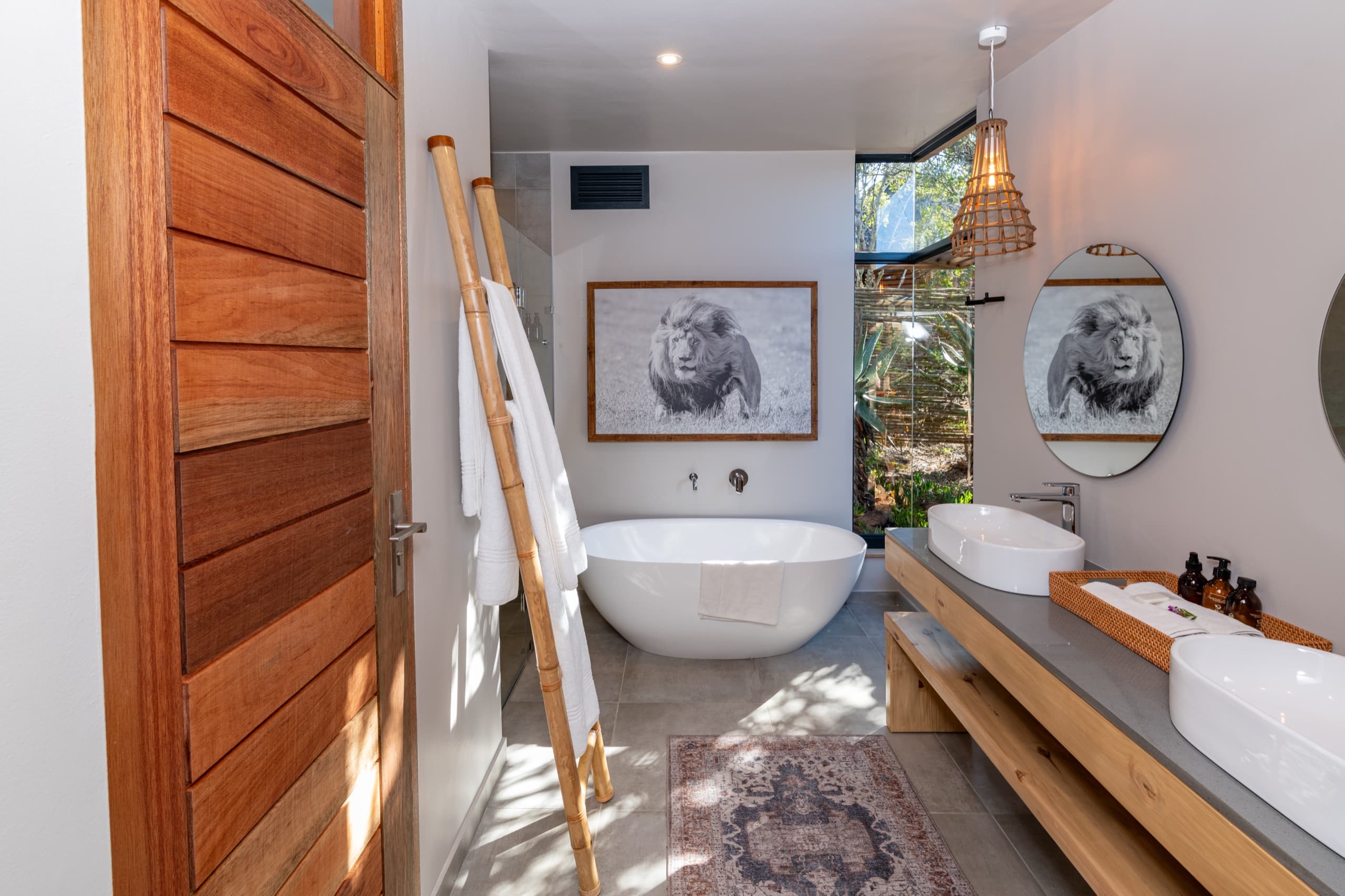 Valley View Bush Chalet 3